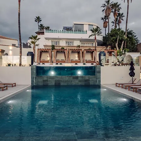 Hotel Estefania Boutique 4*