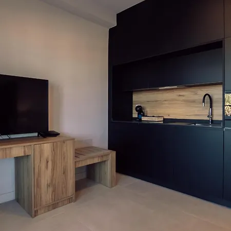 Ξενοδοχείο Estefania Boutique 4*