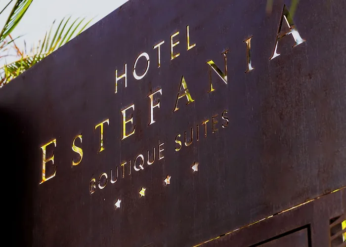 فندق Estefania Boutique 4*