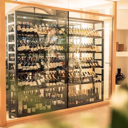 Estefania Boutique 4*