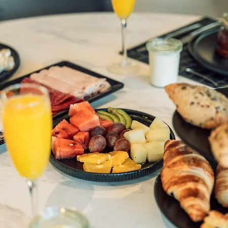 فندق Estefania Boutique 4*