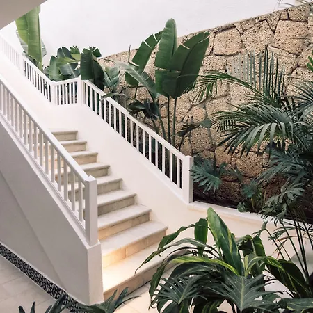 Estefania Boutique Hotel 4*