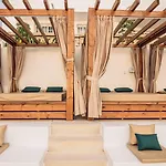 Estefania Boutique 4*