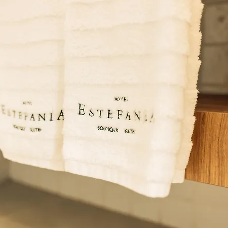 Estefania Boutique Chayofa