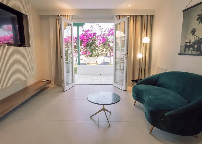 Estefania Boutique מלון Chayofa